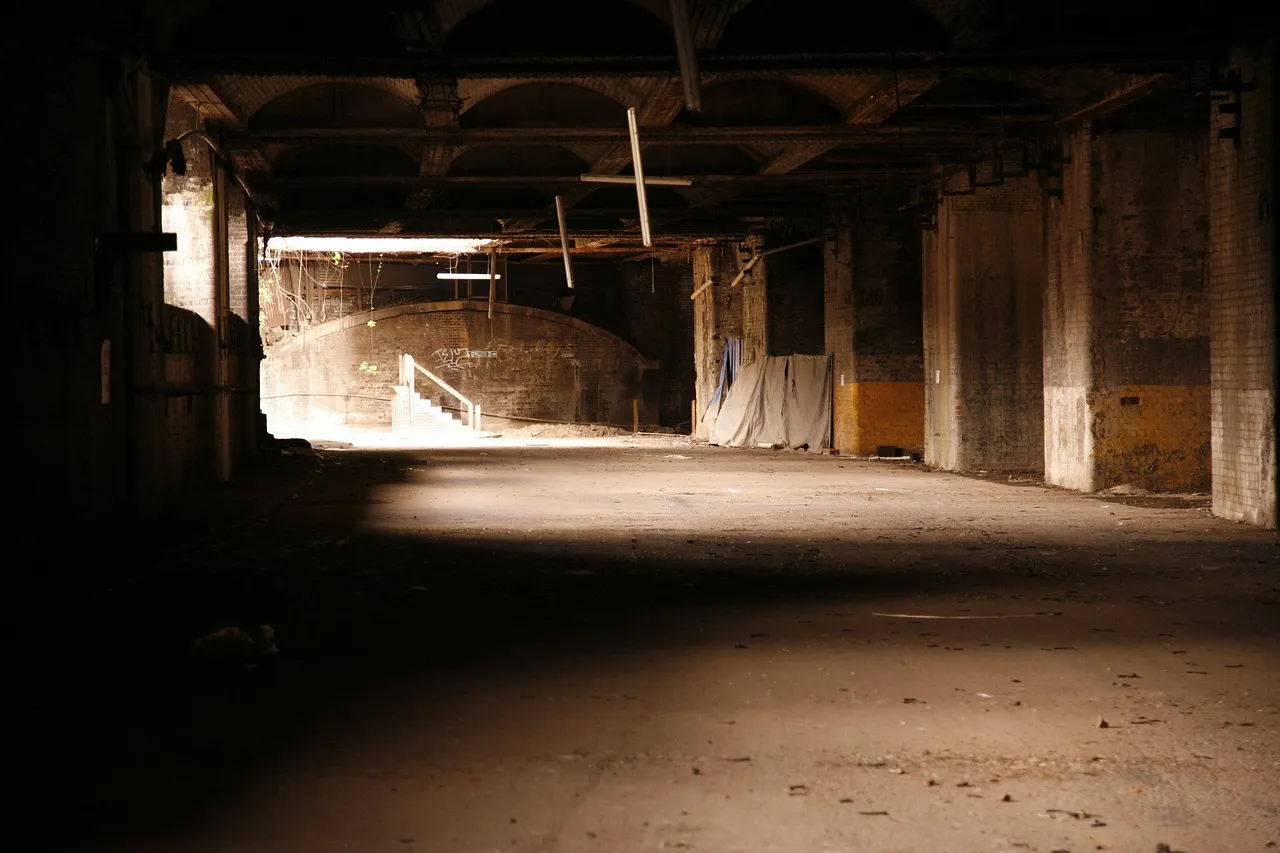 Sunglass Warehouse