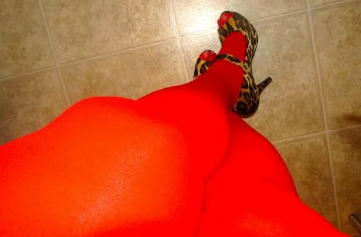 Scarlet Red Tights1