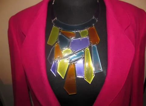 Giveaway: {Colorful Pieces of Me Necklace}